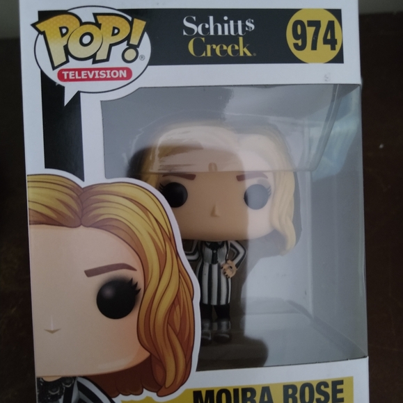 Moira Rose Funko Pop - Picture 1 of 1